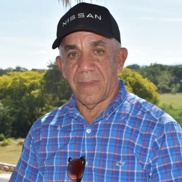 Juan-Daniel-Garcia-ganadero-600×600