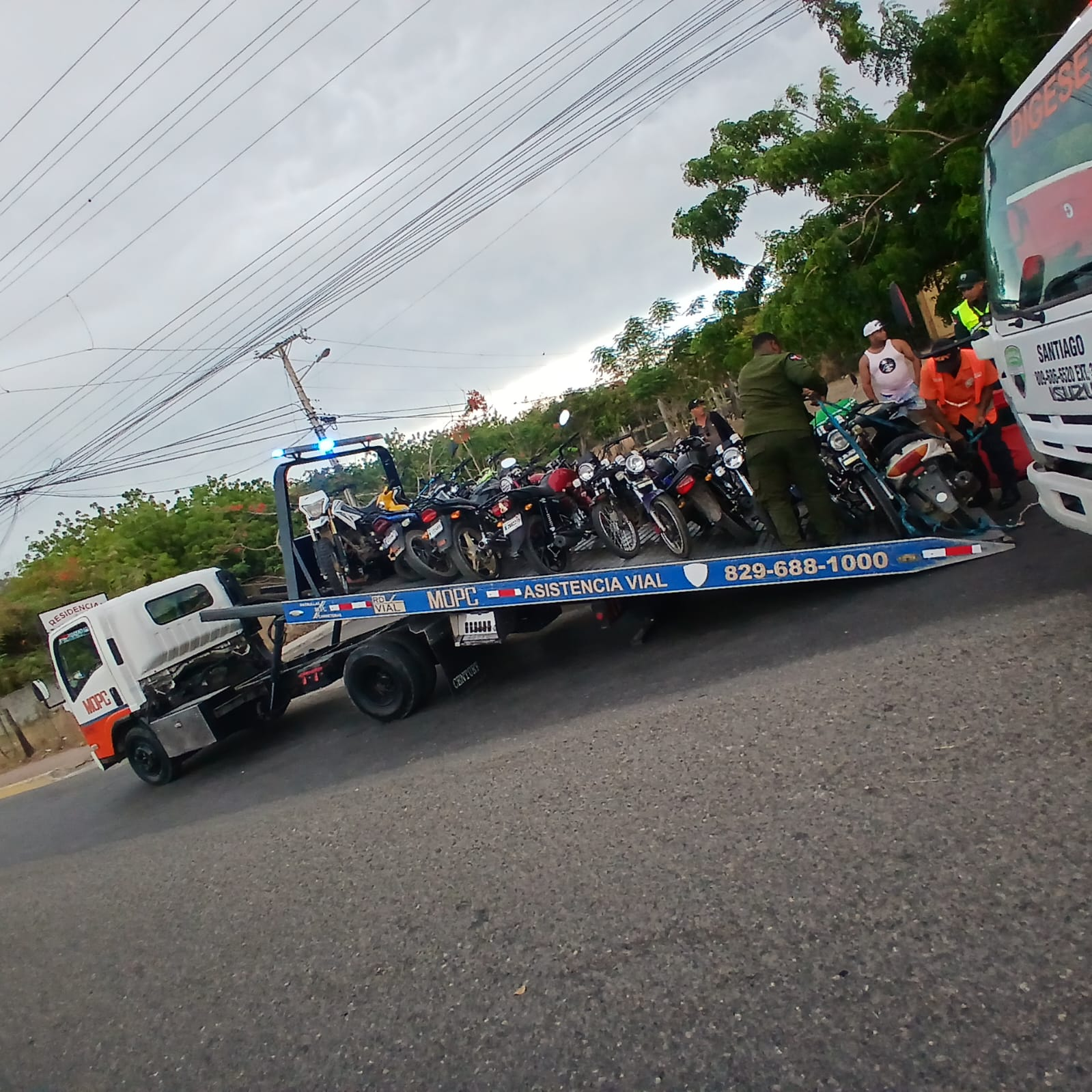 DIGESETT intensifica operativo de seguridad vial en Mao y fiscaliza a 293 conductores